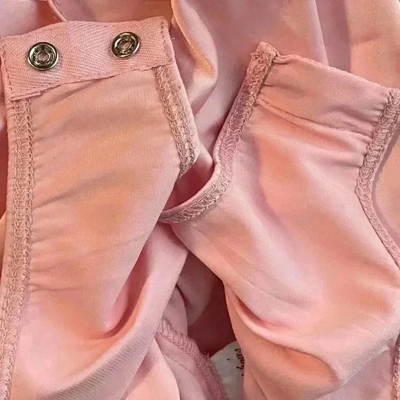 NWT For Love & Lemons Skye Bodysuit Size Medium Pink Roses - Picture 12 of 15